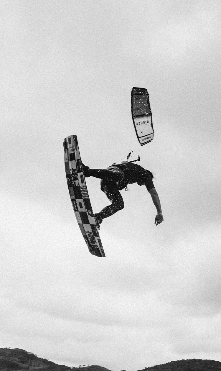 Kiteboarding harnesses<br/>