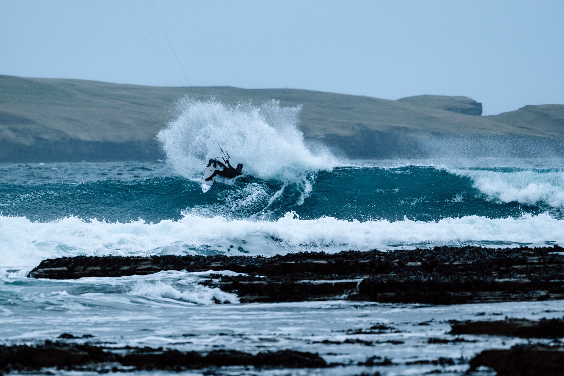 Mystic Stealth surf Gen 3 Marketing Image 1