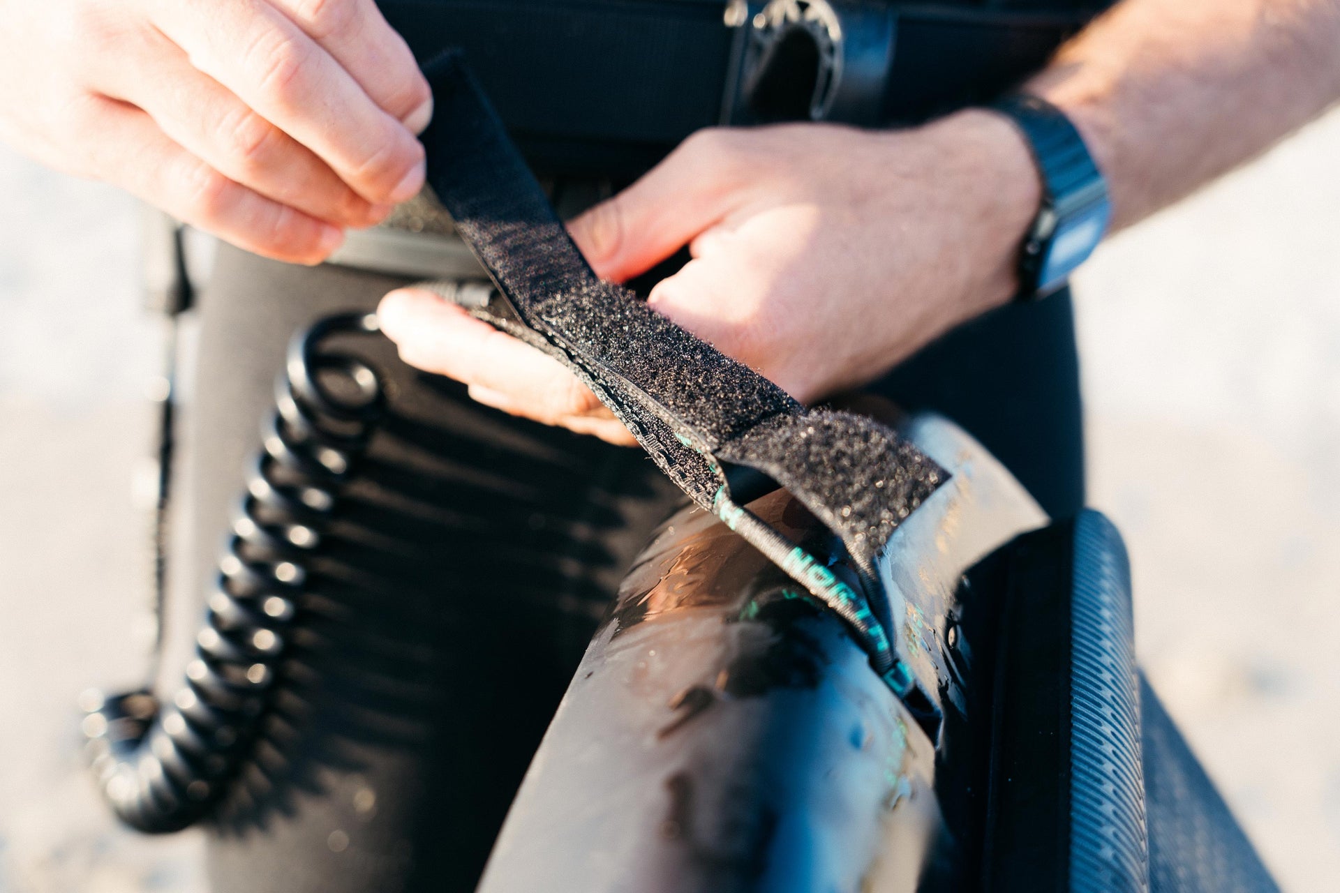 Mystic Leash de planche Wing Marketing Image 4