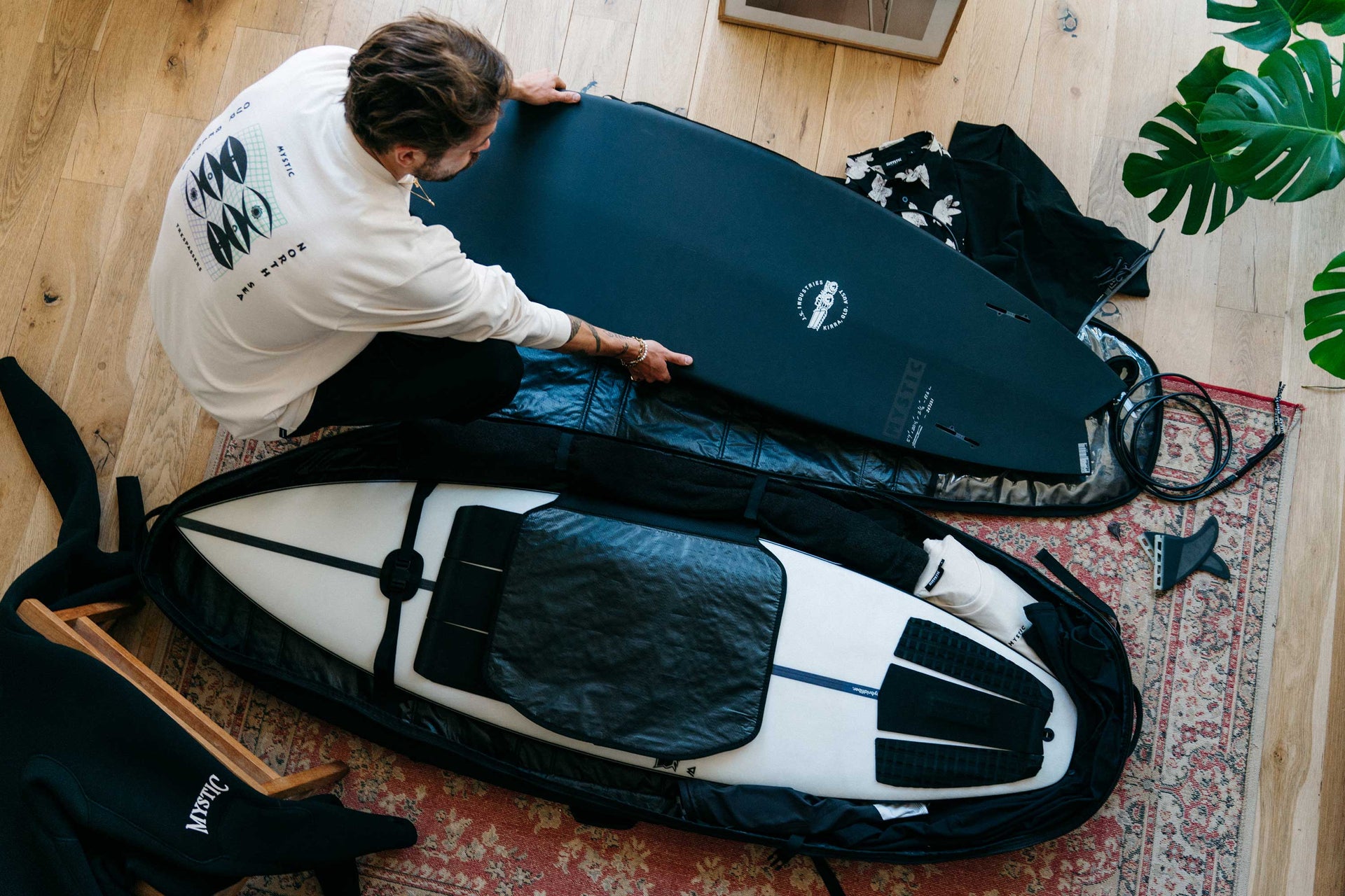 Mystic 3 Piece Tail Pad Marketing Image 2