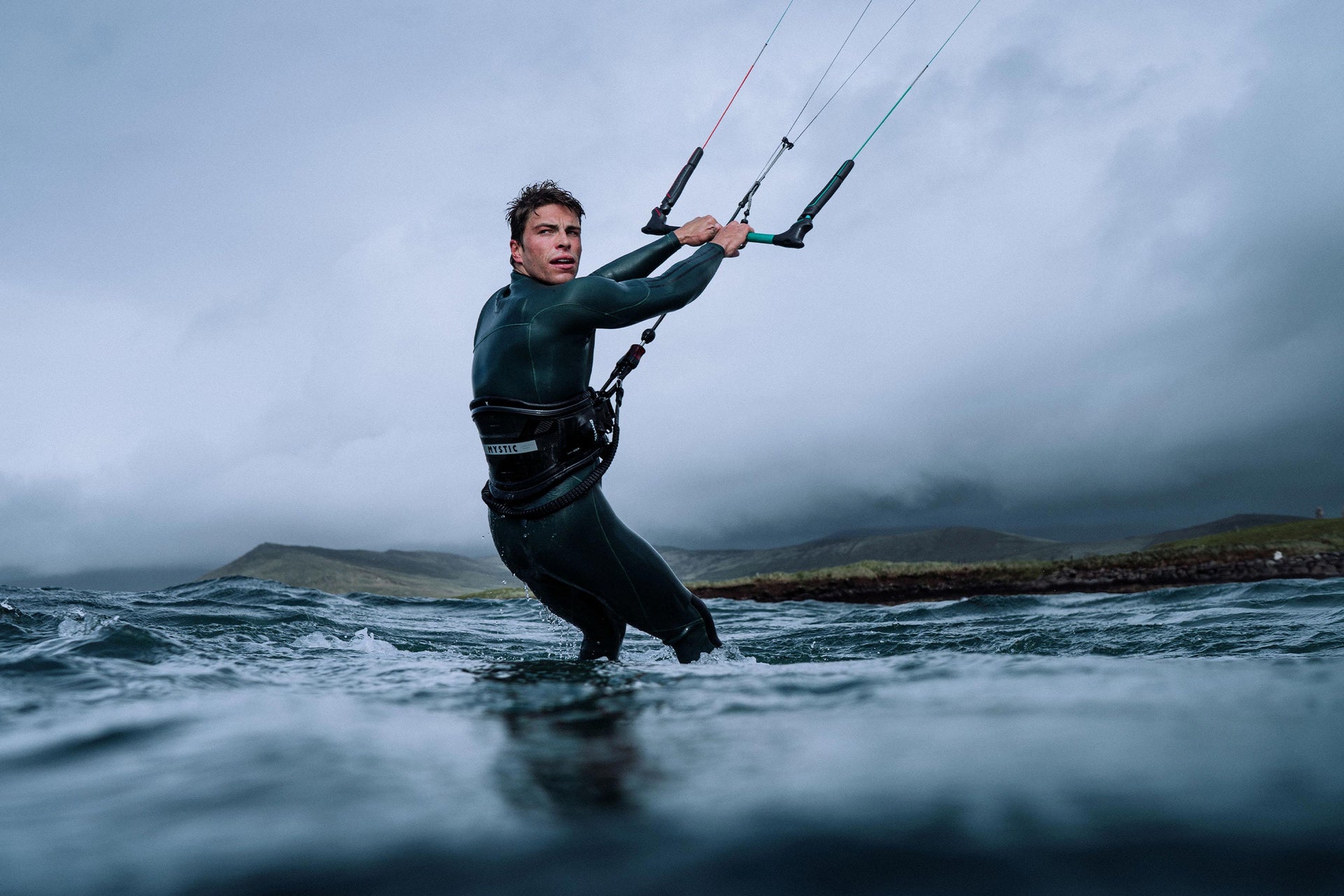 Mystic Kite Safety Leash 2023 Marketing Image 1