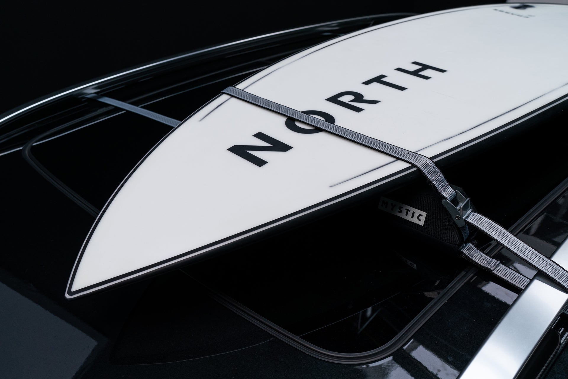 Mystic Roofrack System 2024 Marketing Image 1