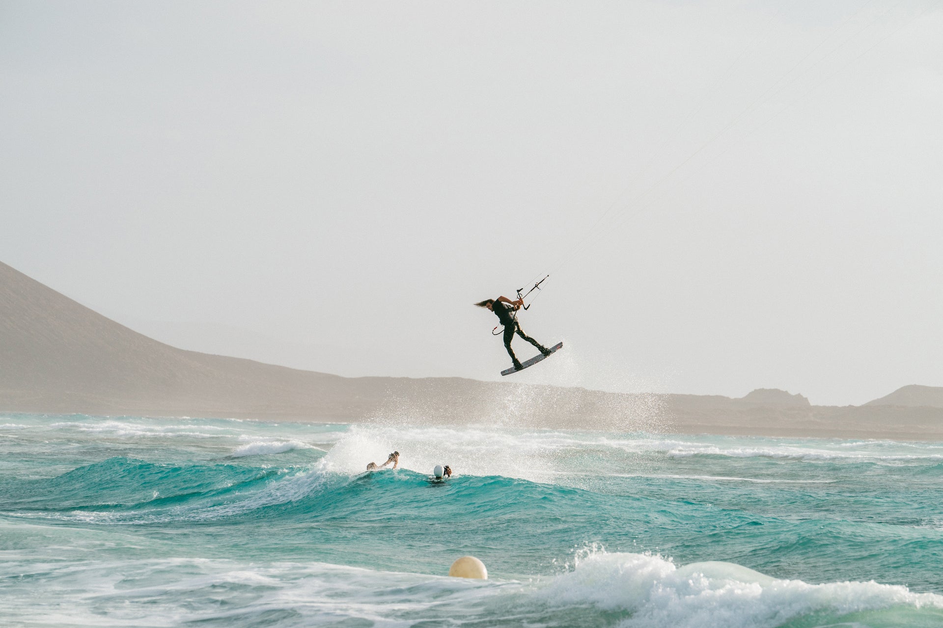 Mystic Stealth kite Marketing Image 2