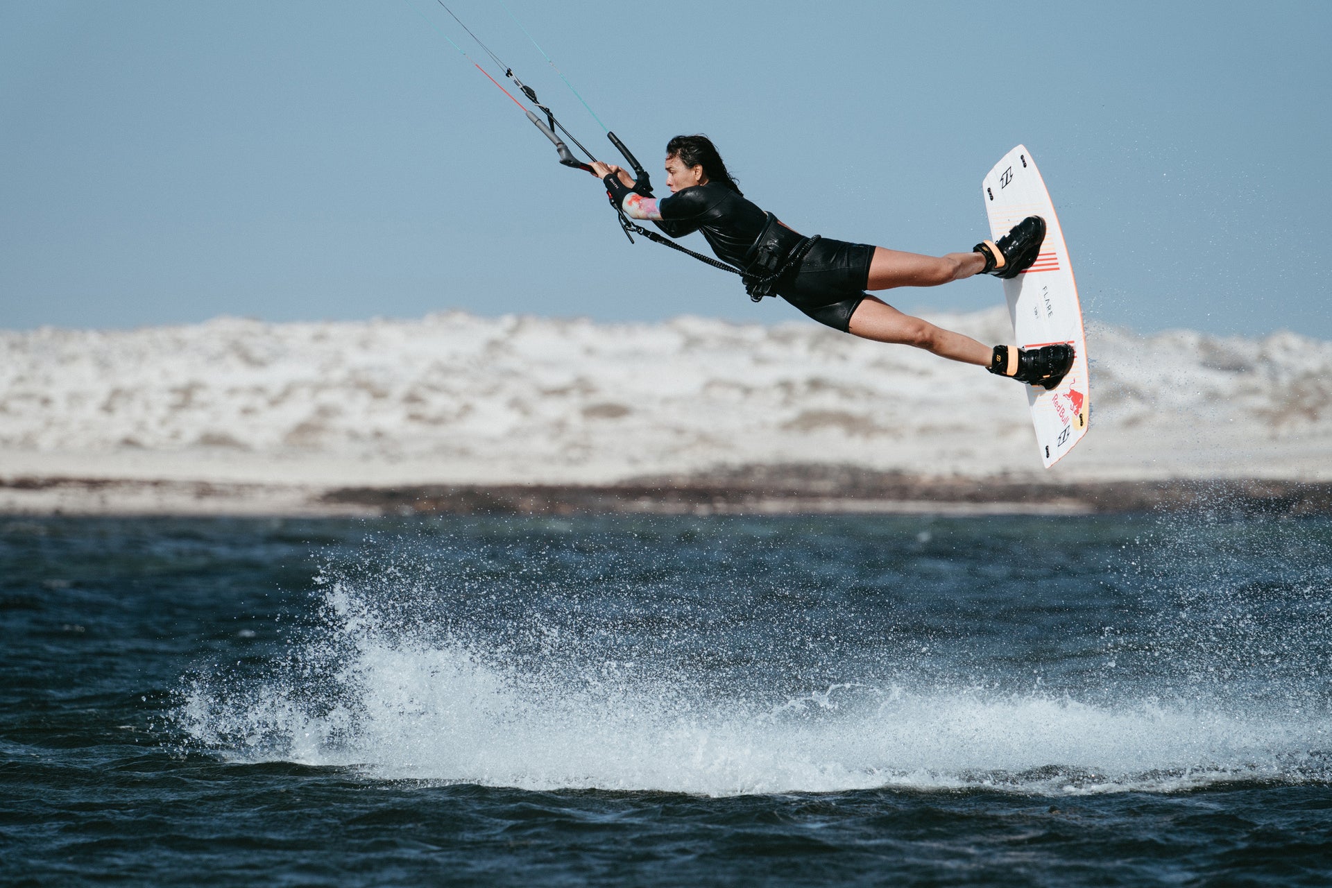 Mystic Stealth kite Marketing Image 4