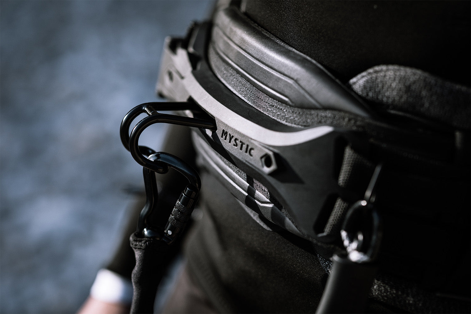 Mystic Kite safety leash long Marketing Image 4