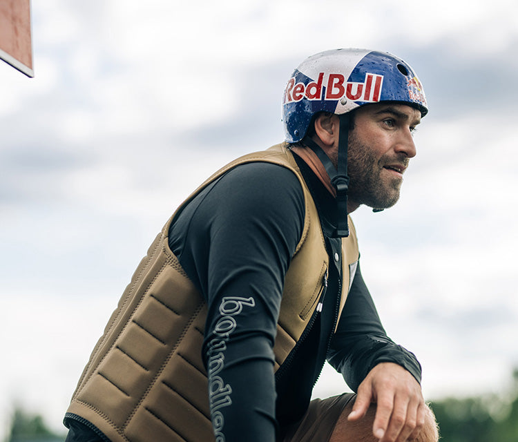 Wake Vests Men