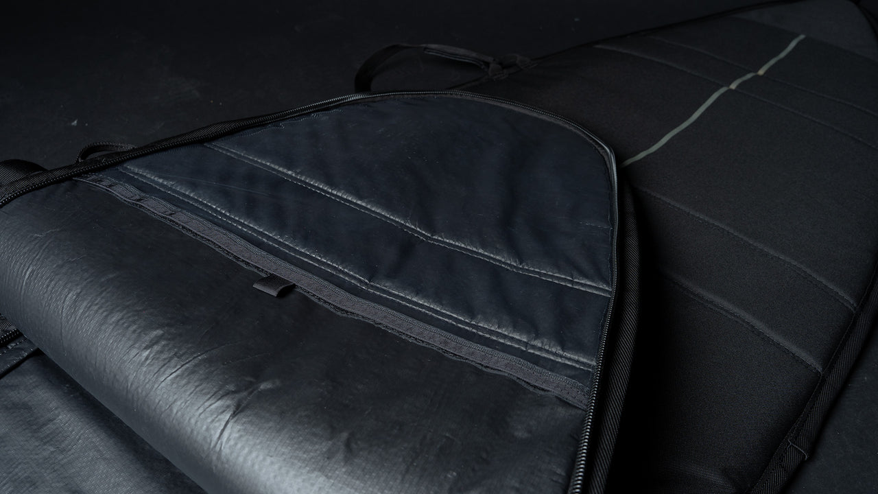 MYS_SS24_PDP_TECH-SWIPER_TRANSPARANT-INNER-POCKET_1920X1080PX_1280x.jpg?v=5181418376206657237