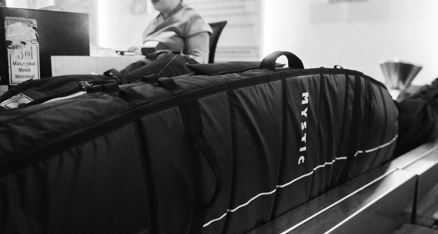 Чехлы Mystic: защита и комфорт в путешествиях 4 Удобные ручки чехлов Mystic