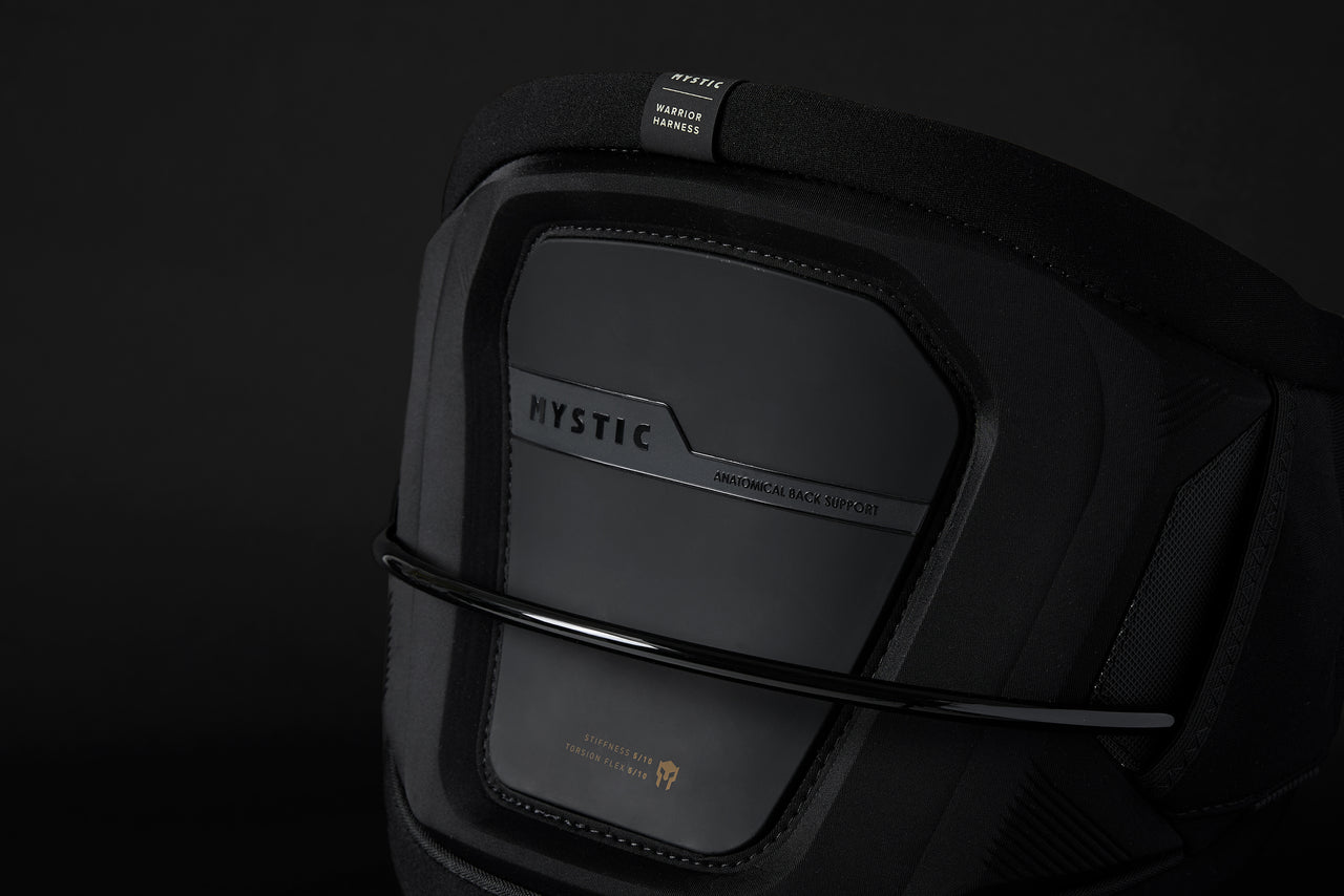 Warrior Waist Harness - Anatomical backplate technology