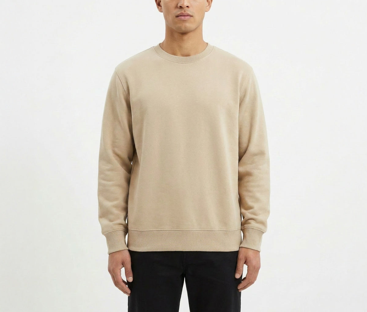 REGULAR FIT