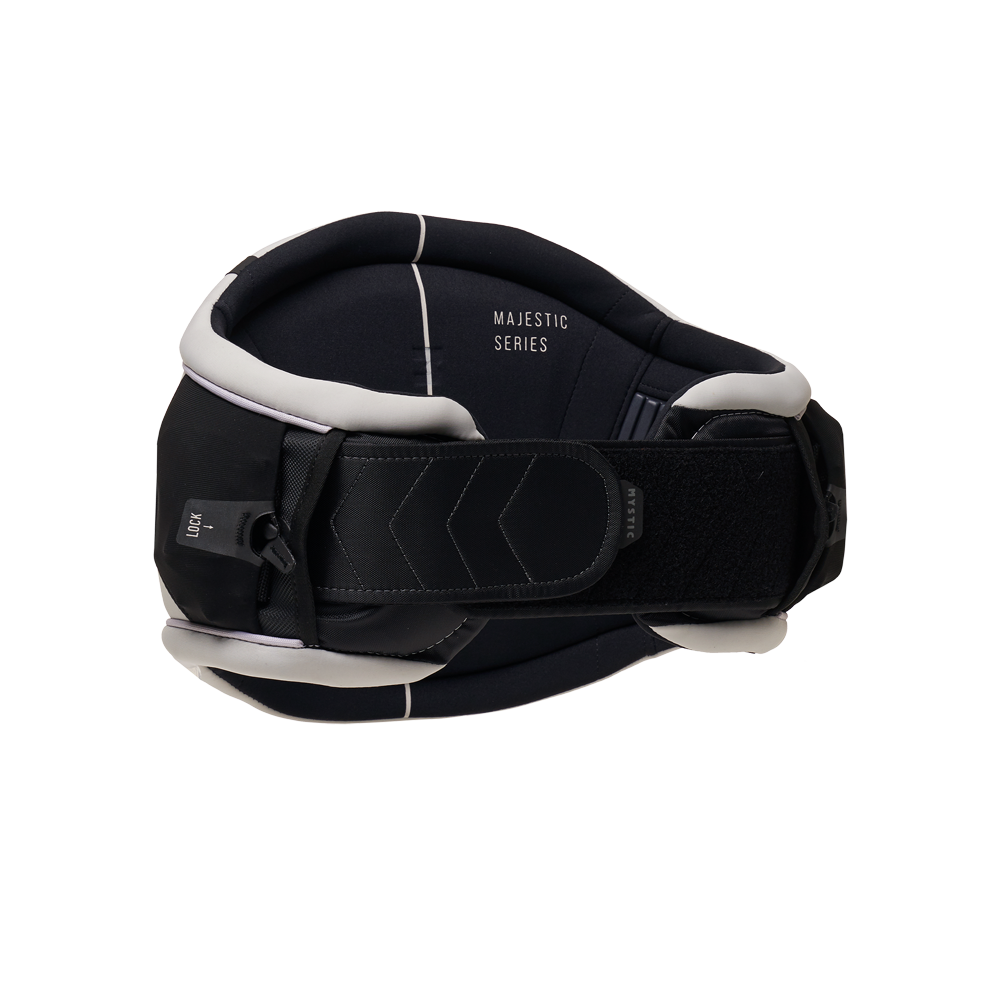 Mystic Majestic Off White 2