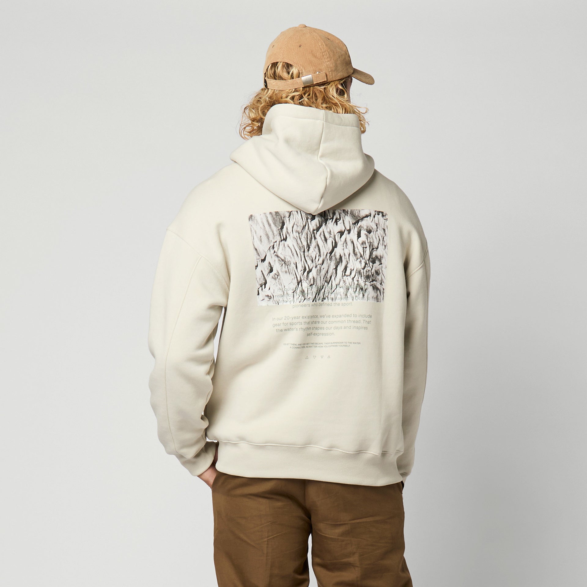 Mystic Manifesto Hood Sand 4