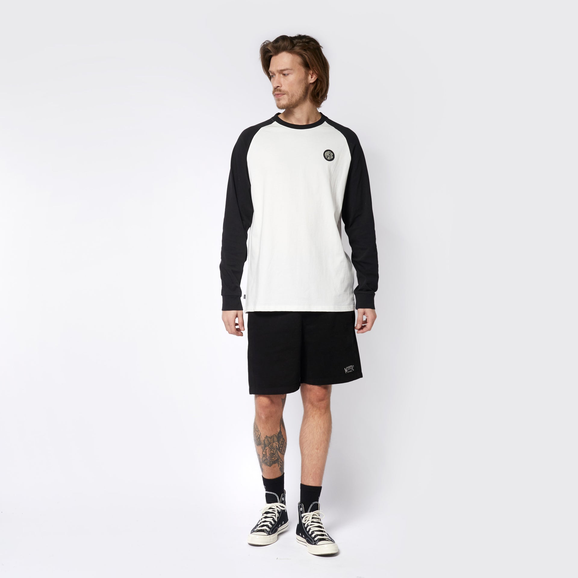 Mystic Scope Black White 4