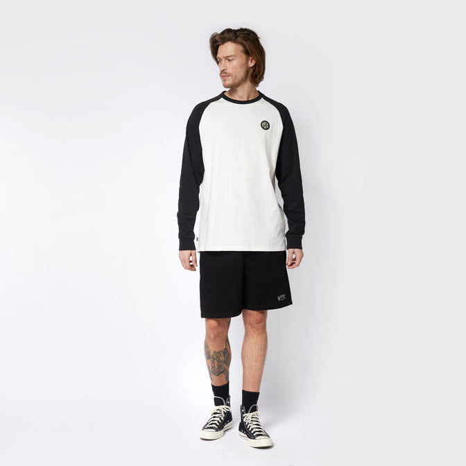 Product_image_4_Black White