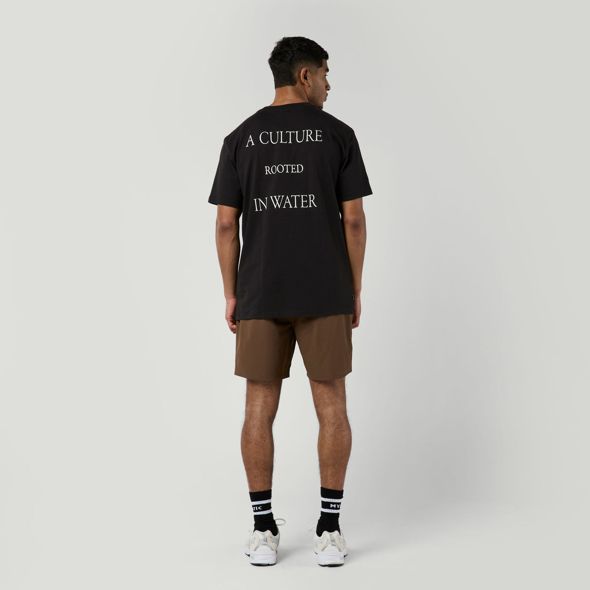 Mystic Approach Black 4