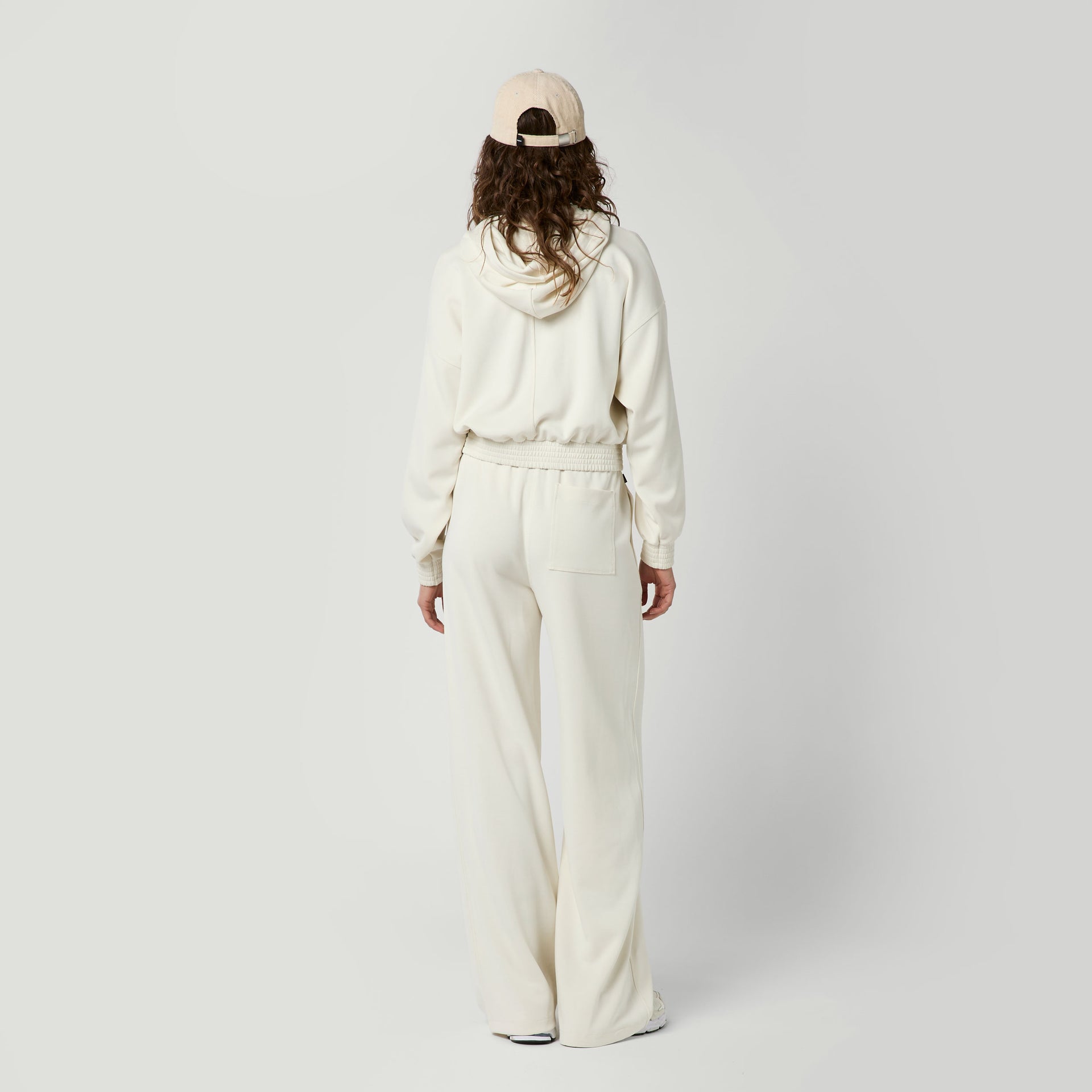 Mystic Breezy Hood Dirty White 4