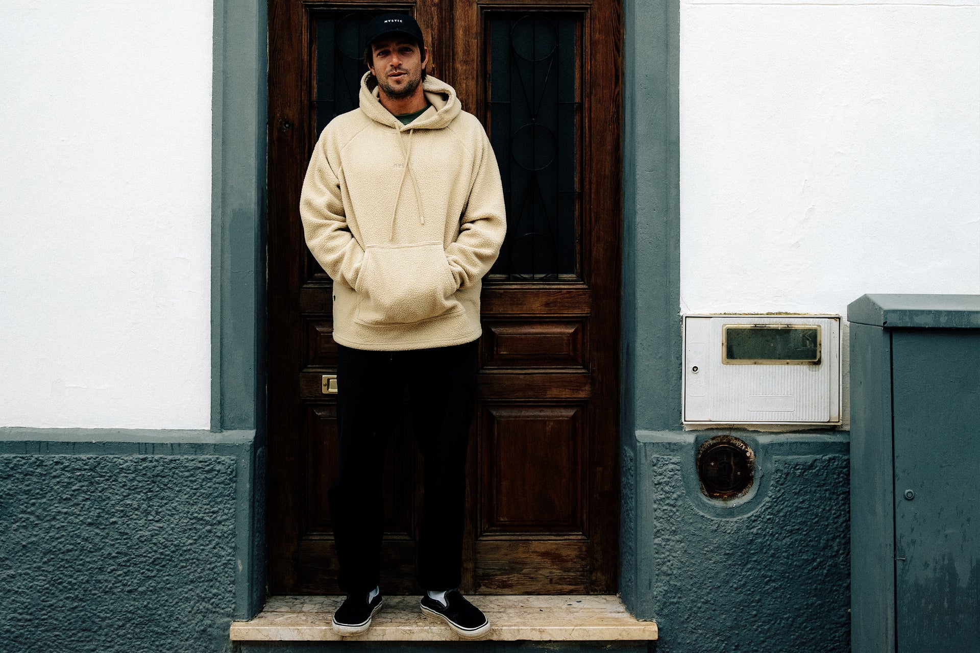 Mystic Loft Fleece Hood Marketing Image 3